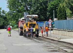 Започна изкърпването на улици в град Павликени