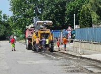 Започна изкърпването на улици в град Павликени