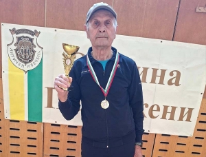 Васил Николов спечели златен медал от Държавното първенство по тенис на маса за ветерани