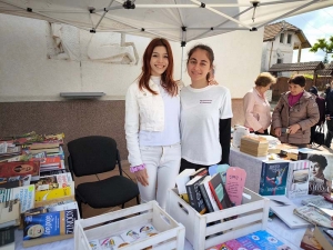 Ученици от СУ &ldquo;Бачо Киро&rdquo; спасиха книгите