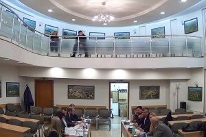 Местна власт и бизнес седнаха на кръгла маса в дискусия как да се подобри управлението на отпадъците