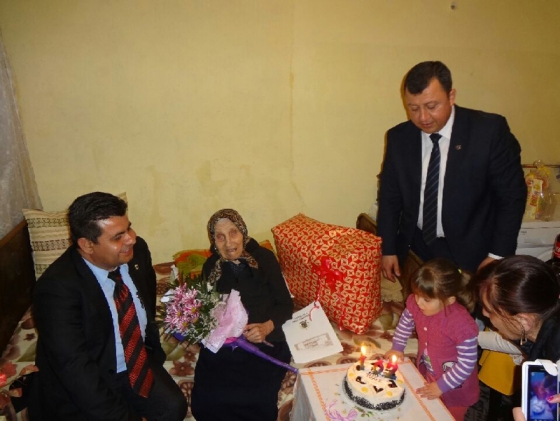 102-ри рожден ден празнува Мария Станоева от с.Върбовка