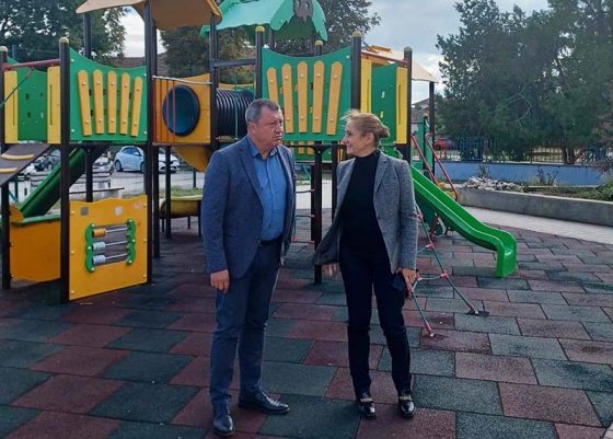 Зам.-министърът на труда и социалната политика провери изпълнението на проекти по &bdquo;Красива България&ldquo;