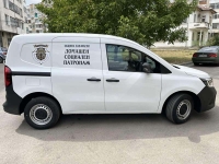 Нов автомобил &bdquo;Рено&ldquo; закупи Община Павликени за Домашния социален патронаж