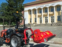 Четири кметства получиха нови трактори