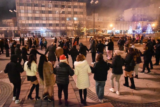 Павликени отбеляза настъпването на новата година